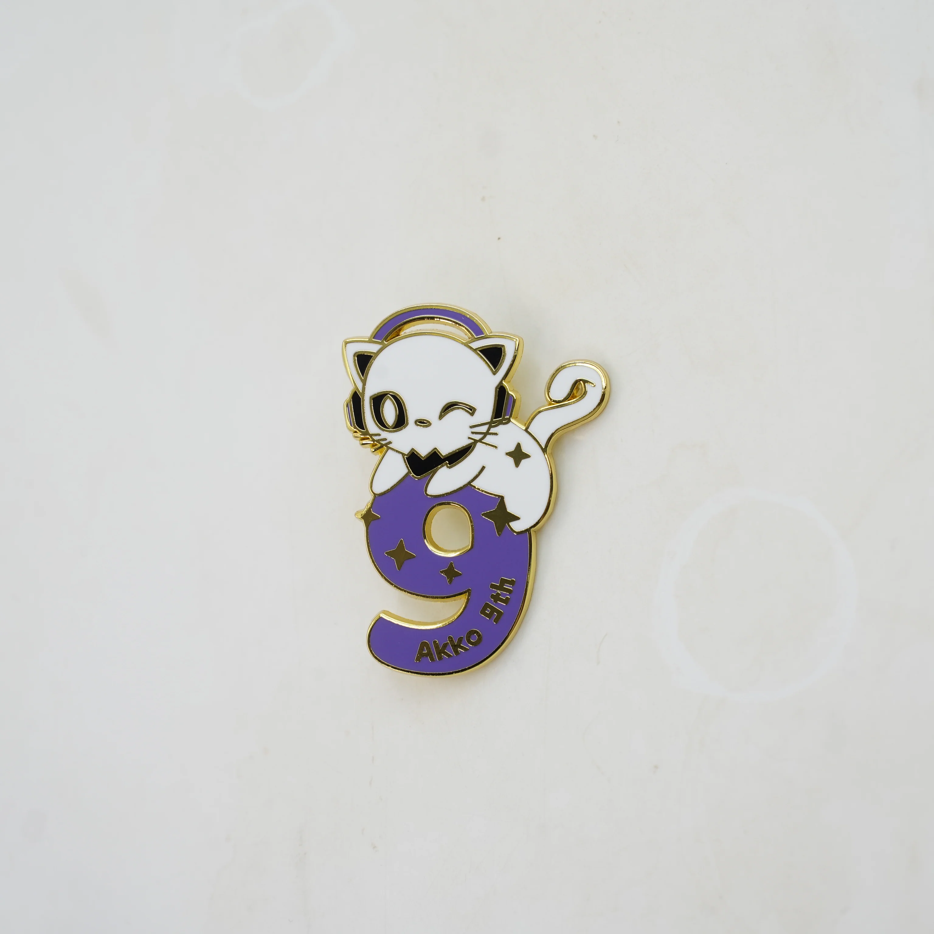 Akko 9th Anniversary Badge - Image 3