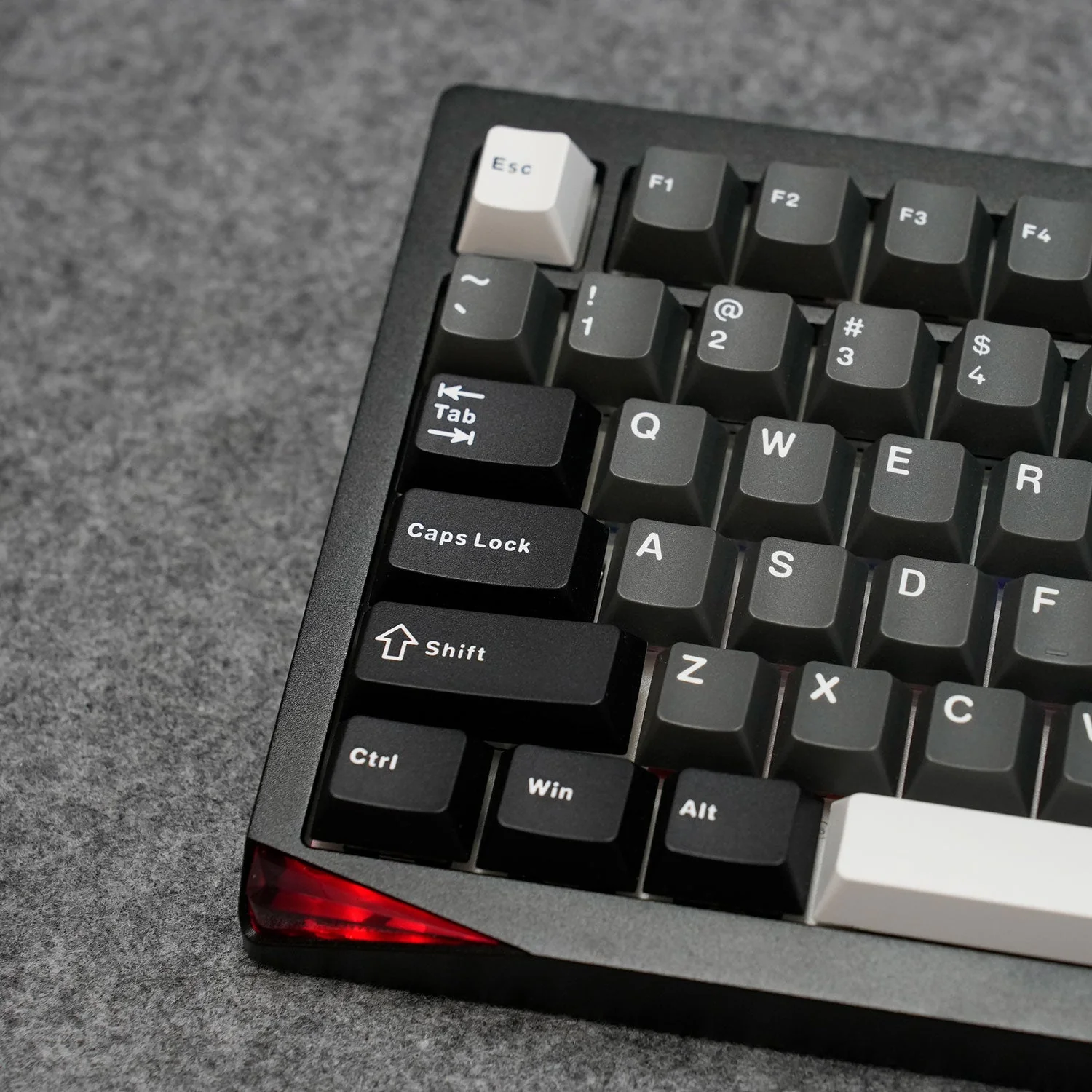 Gem 02 VIA Custom Mechanical Keyboard - Image 11